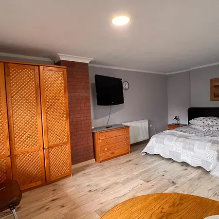 Wczasowe Barbara 3* אוסטקה